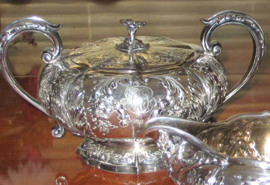 1823 (Sterling, Hollowware) Sugar Bowl & Lid by Durgin-1