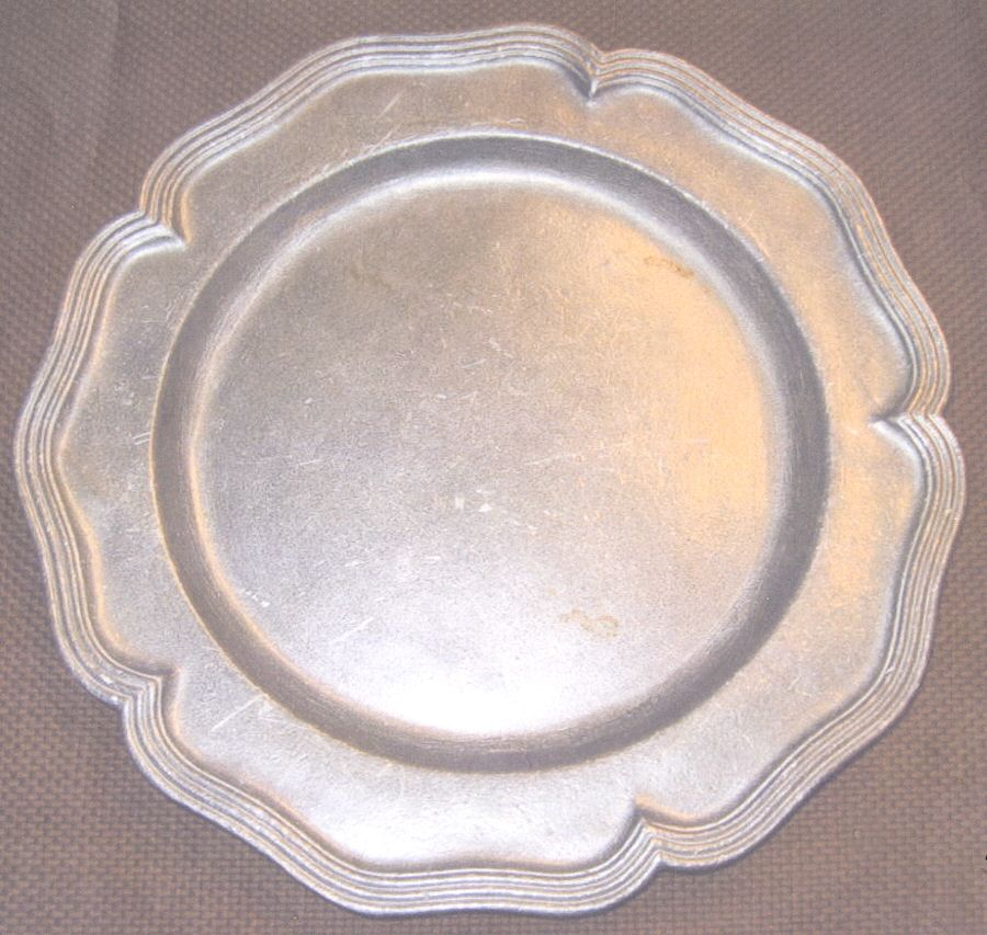 DC6000 (Pewter, Hollowware) Dinner Plate by Duracast USA-1