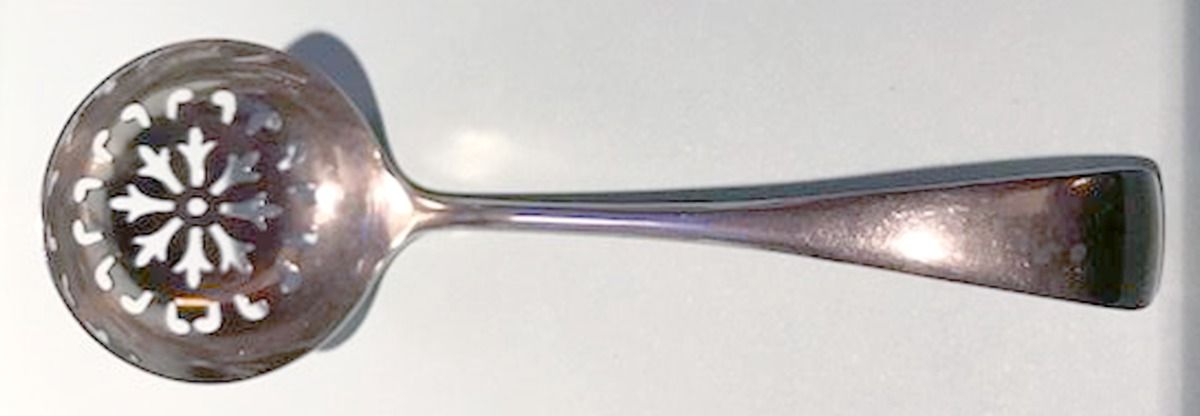DLA3 (Silverpalte) Large Sugar Sifter by Daniel & Arter-1