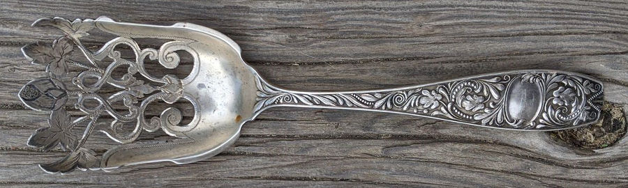 DUH35 (Sterling) Macaroni Serving Fork by Duhme Co-1