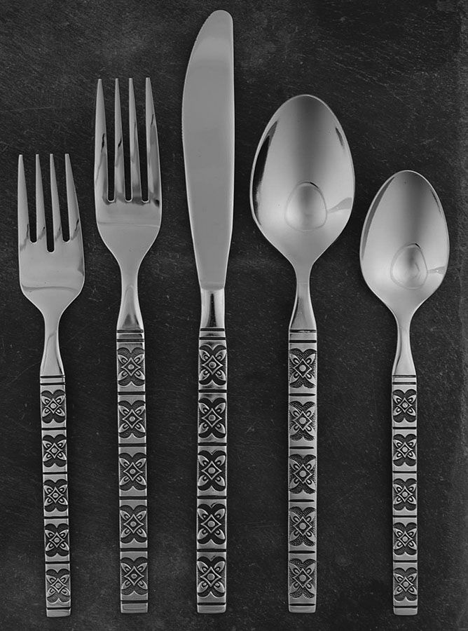 Montalo (Stainless) 5 Piece Place Setting by Ekco Silver-1