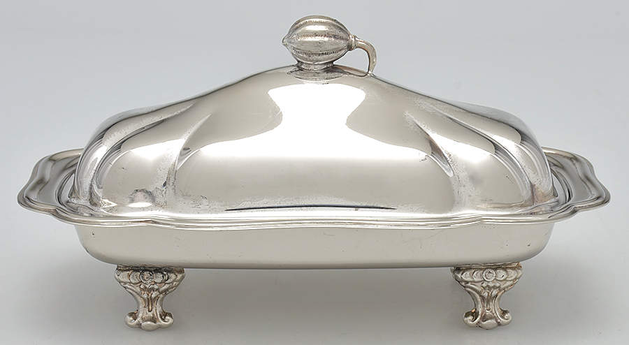 275F (Silverplate, Hollowware) 1/4 Pound Covered Butter Dish by English Silver Mfg Co.-1