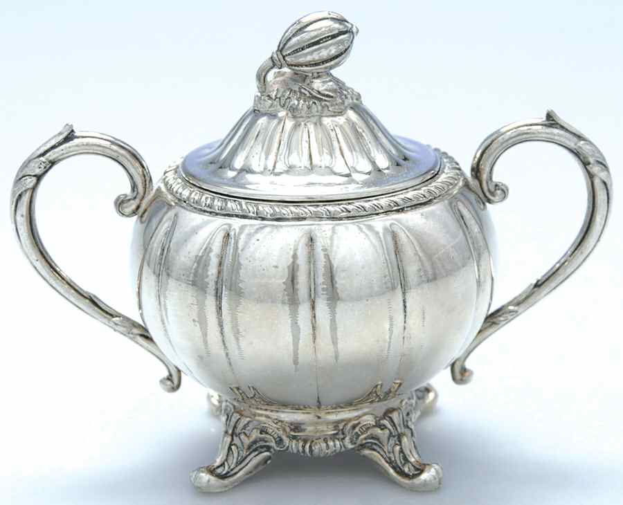 275F (Silverplate, Hollowware) Sugar Bowl & Lid by English Silver Mfg Co.-1