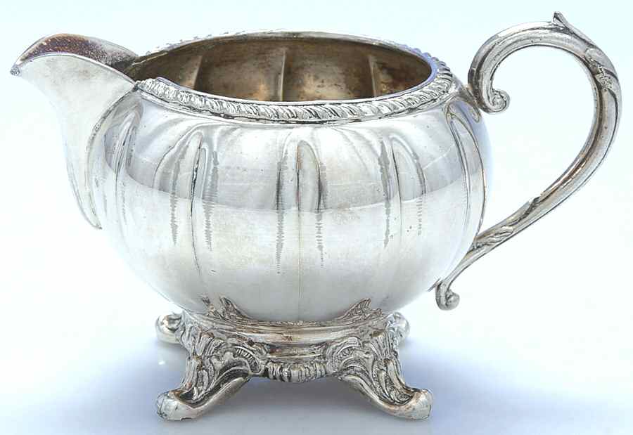 275F (Silverplate, Hollowware) Creamer by English Silver Mfg Co.-1
