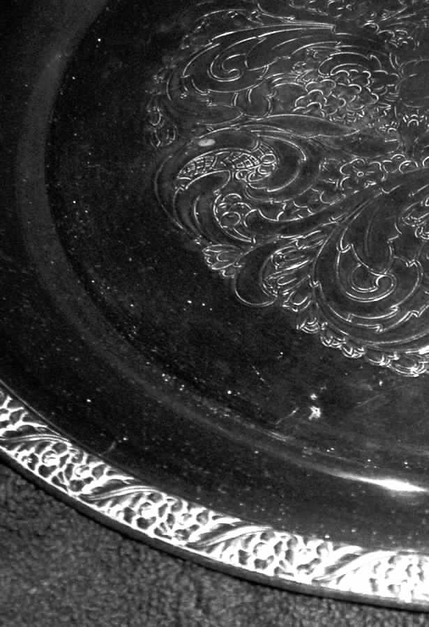 ECS1 (Silverplate, Hollowware) Round Silverplate Tray by Empire Crafts-1