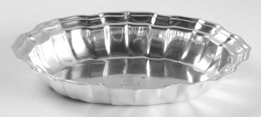 1670 (Sterling, Hollowware) Small Oval Sterling Vegetable Bowl by Ellmore-1