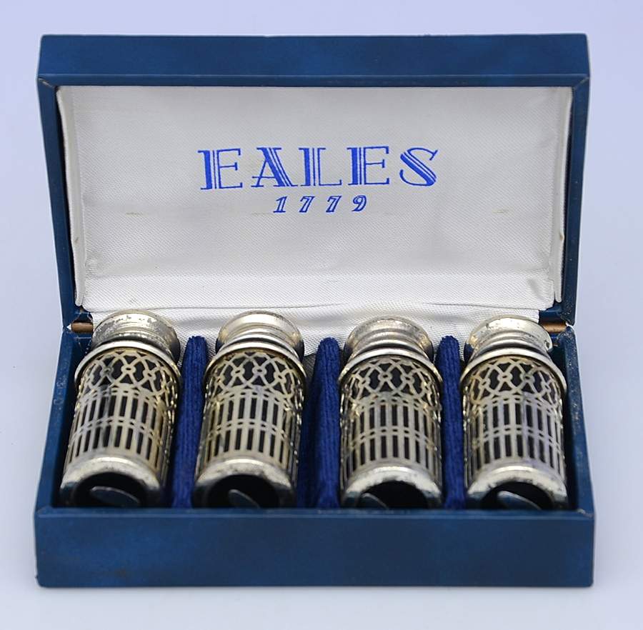 Silverplate Hollowware Crystal Salt Shaker w/Metal Top - Set of 4 by Eales 1779 (Leonard Silver)-1