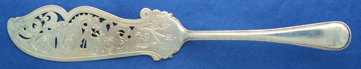 ELK19 (Silverplate) Large Solid Pierced Fish Knife by Elkington-1
