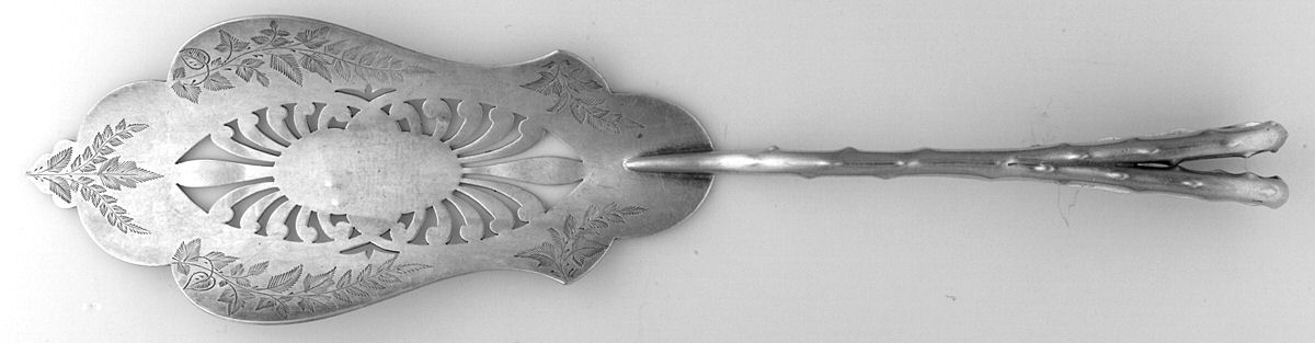 ELK21 (Silverplate) Large Solid Fish Server by Elkington-1