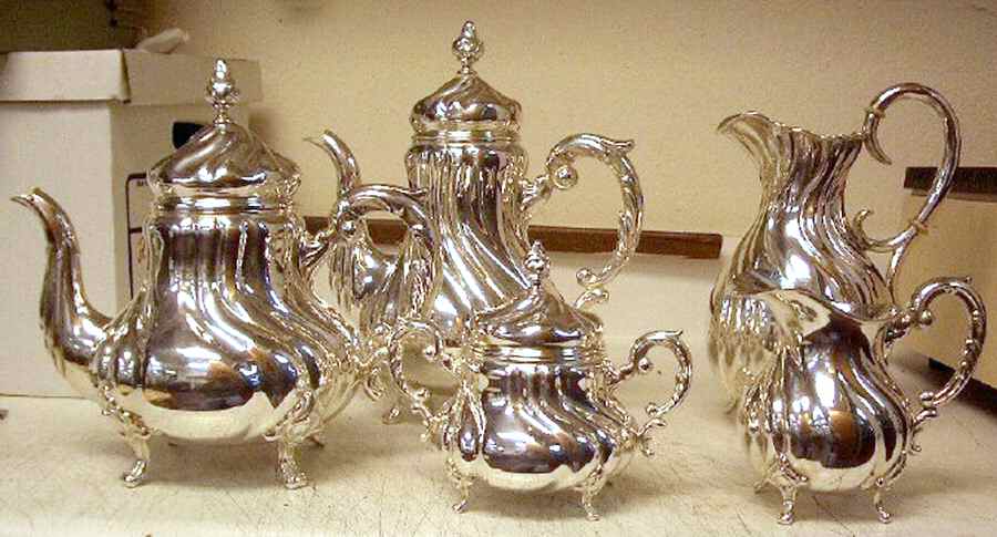 EIL1 (Sterling, Hollowware) Teapot by Emil Hermann (Germany)-1