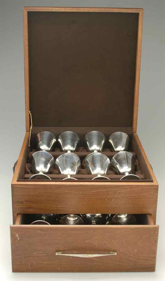 Silverplate Hollowware 8 Water Goblets & 8 Sherbet Champagnes W/Wood Case by E. L. Delberti-1