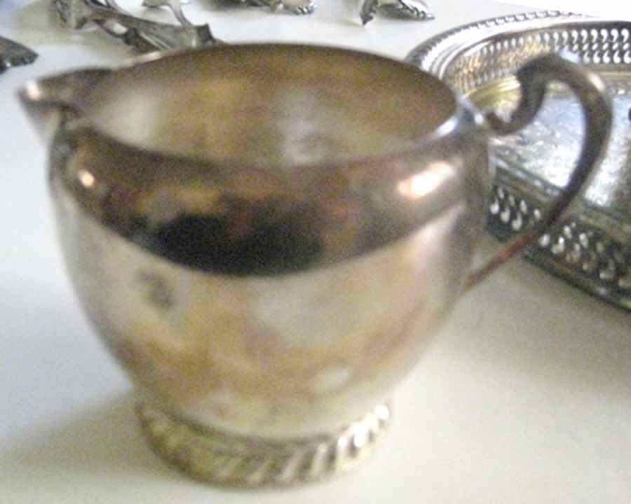 70G (Silverplate, Hollowware) Creamer by English Silver Mfg Co.-1