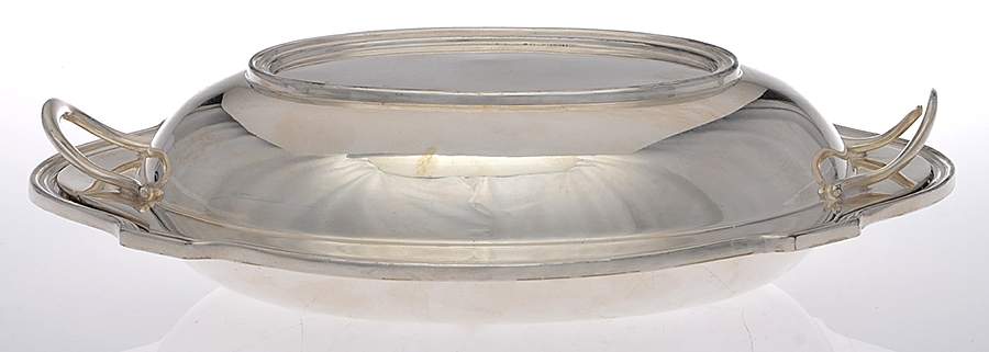 77-95 (Silverplate, Hollowware) 10" Oval Double Vegetable by EG  Webster-1
