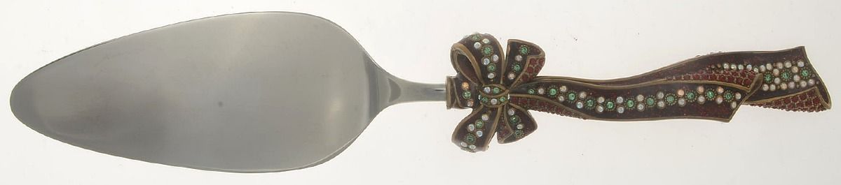 Table Top Cake Server with Stainless Blade by Edgar Berebi-1