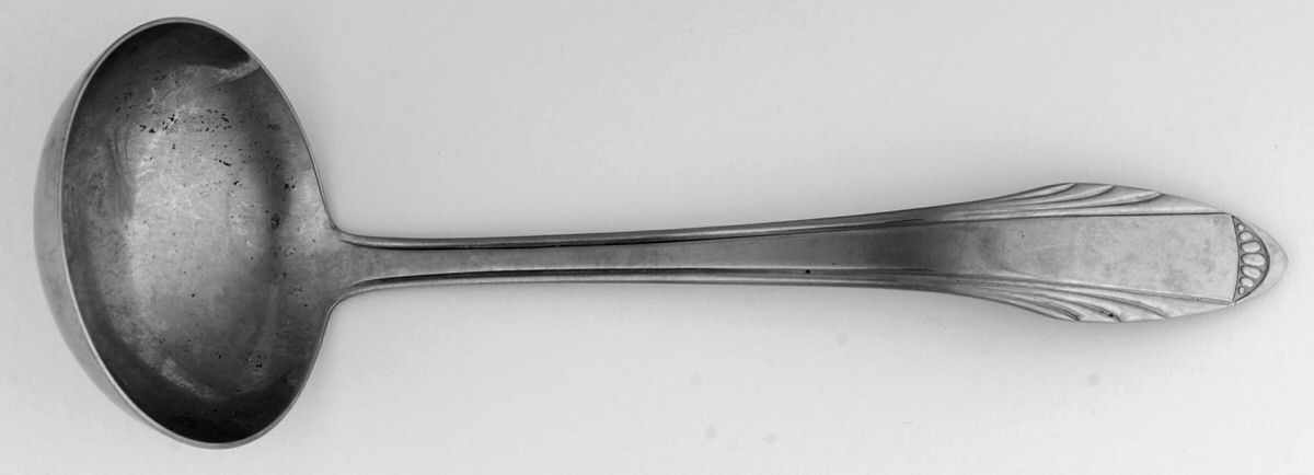 New Look (Stainless) Solid Gravy Ladle by Flint-1