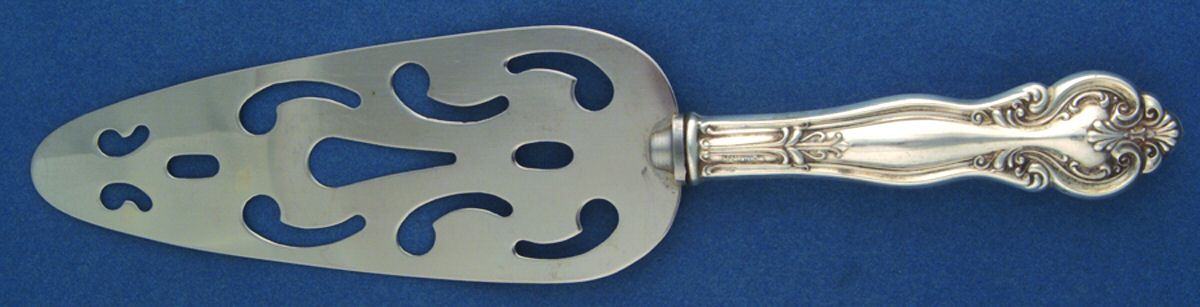 FWS3 (STERLING) Pierced Pie Server W/Hollow Handle by Frank Whiting-1