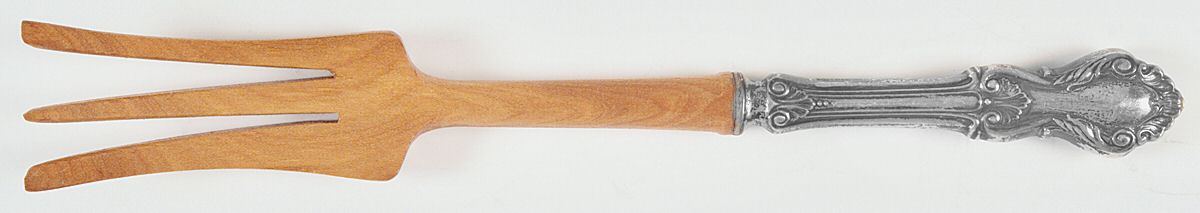 Georgian Shell (Sterling, 1948) Salad Serving Fork with Wooden Prongs by Frank Whiting-1
