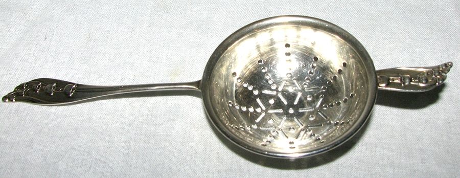 Lily of The Valley Solid Individual Overcup Tea Strainer by Frank Whiting-1