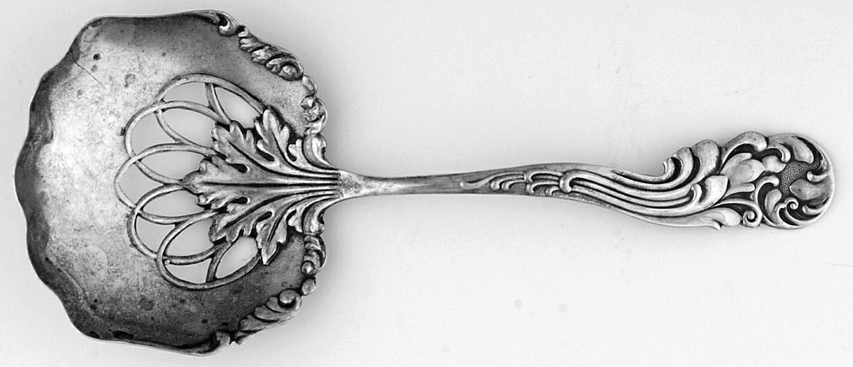 Marquise (Sterling, 1889) Solid Bon Bon Spoon with Pierced Bowl by Frank Whiting-1