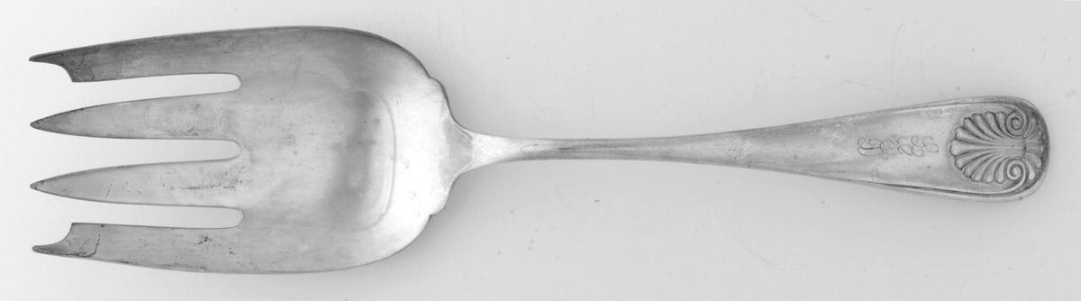 Shell (Sterling, 1890) Solid Salad Serving Fork by Frank Whiting-1