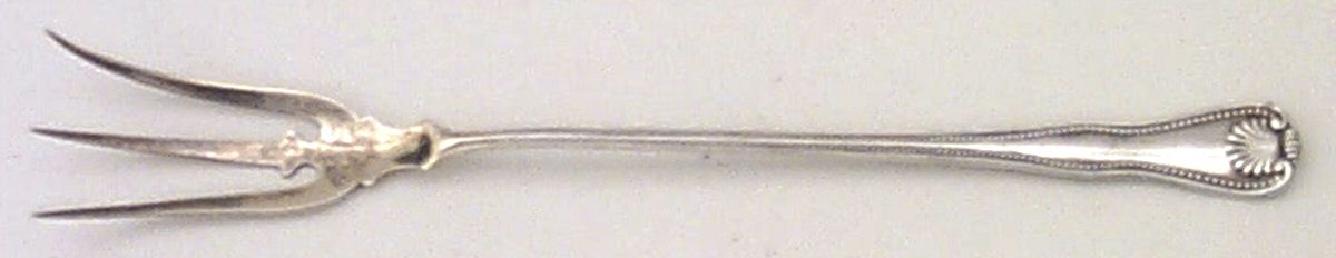 Newport Shell (Sterling, 1910) Large Lettuce Serving Fork by Frank Smith-1