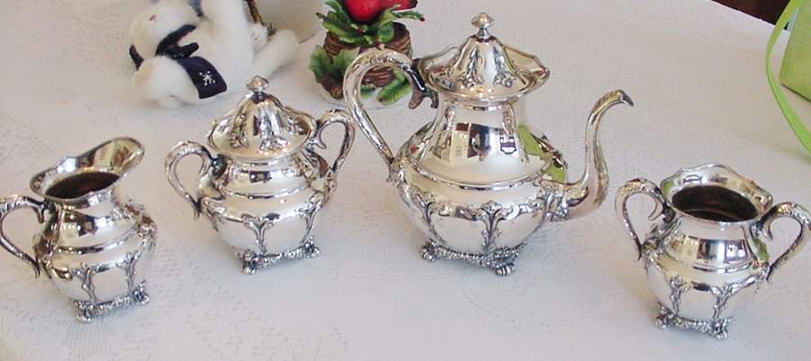 197 (Silverplate, Hollowware) Sugar Bowl & Lid by Forbes-1