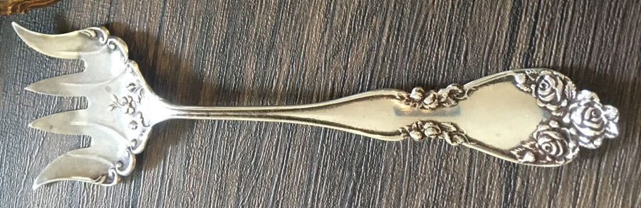 FSG1 (Sterling) Large Solid Tined Sardine Serving Fork by F S Gilbert-1