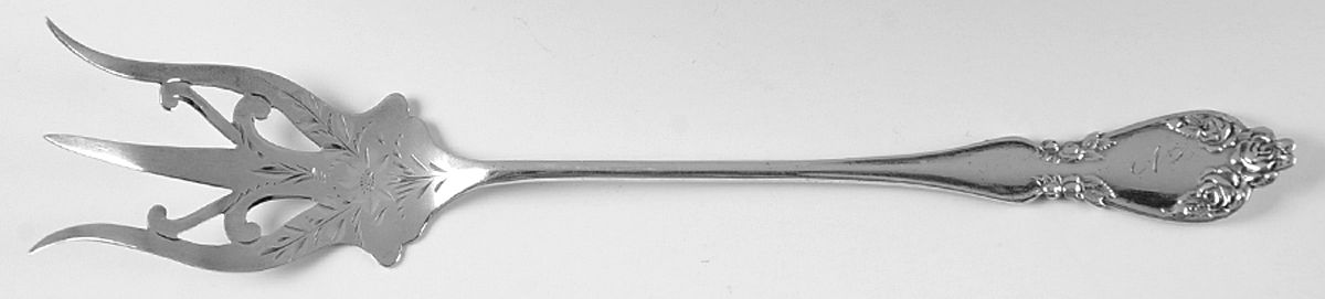 FSG1 (Sterling) Small Lettuce Serving Fork by F S Gilbert-1