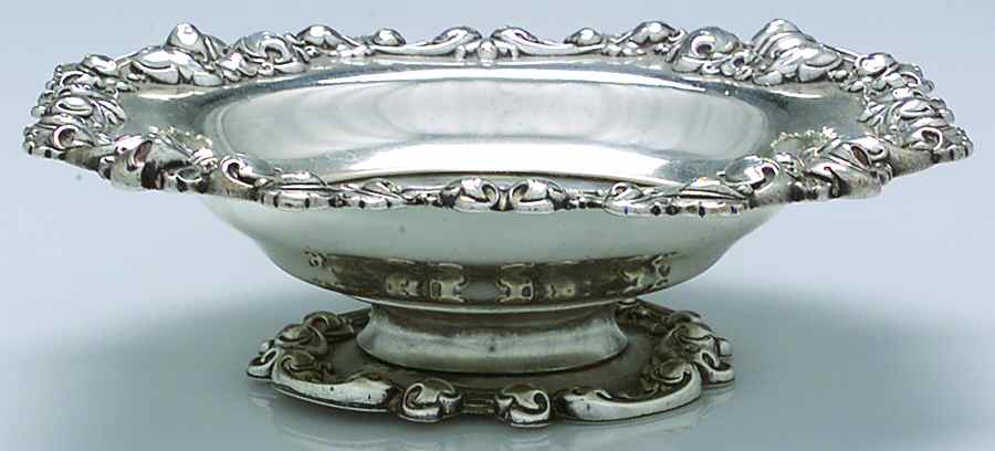 1870 (Sterling, Hollowware) 7" Bon Bon by Frank Whiting-1