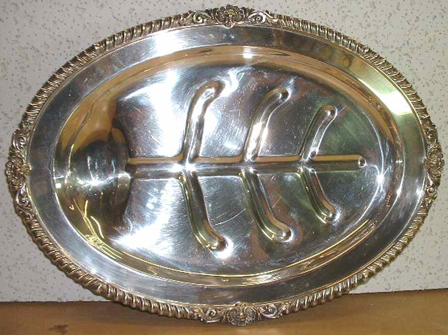 2900 (Silverplate, Hollowware) Medium Plated Meat Platter with Well by Friedman-1