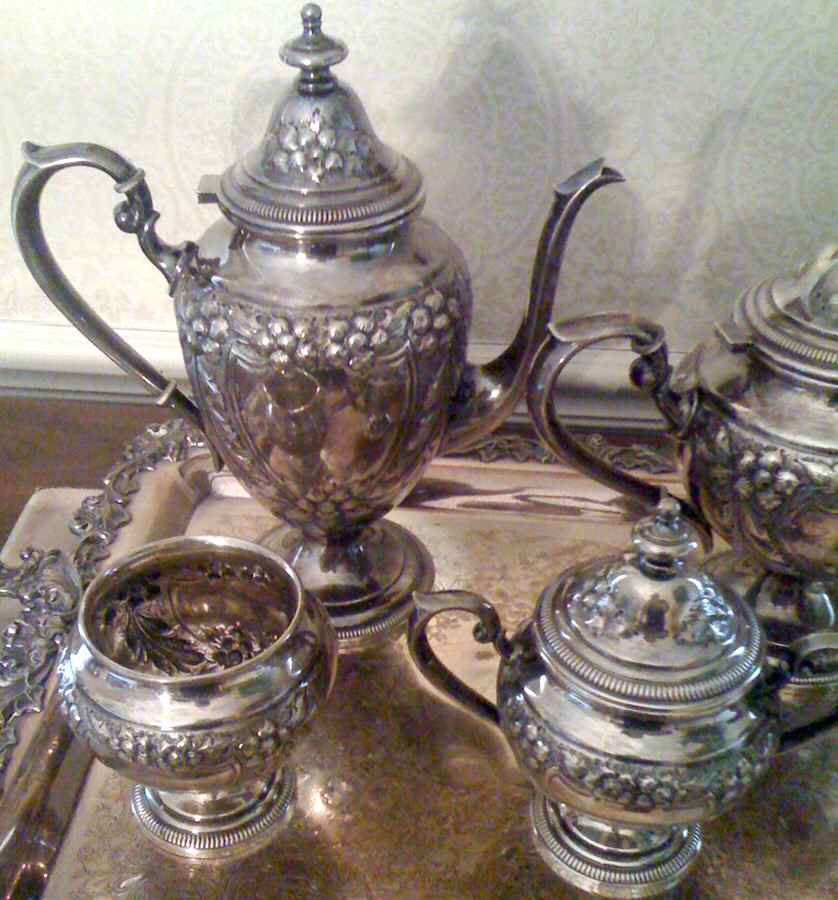 2322 (Sterling, Hollowware) Sugar Bowl & Lid by Fisher Silversmiths-1