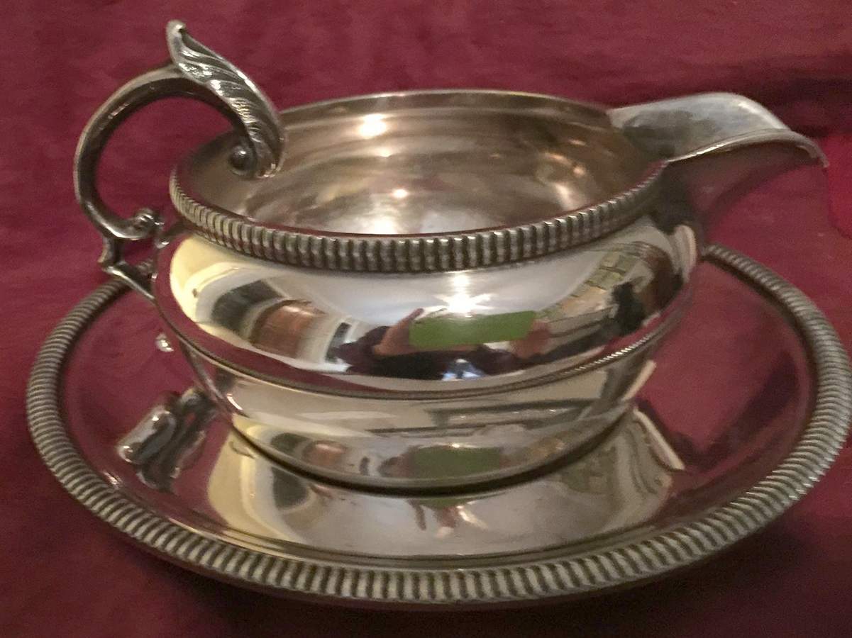 1781 (Silverplate, Hollowware) Plated Gravy Boat & Underplate by Friedman-1