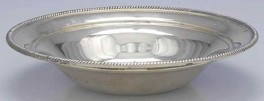 8 (Sterling, Hollowware) 9" Round Vegetable Bowl by Frank Whiting-1
