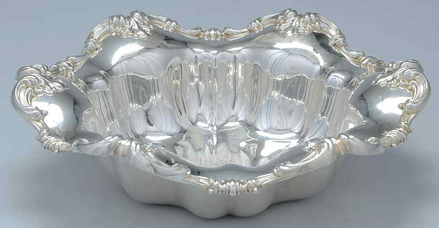 2365 (Sterling, Hollowware) 11" Round Vegetable by Frank Whiting-1