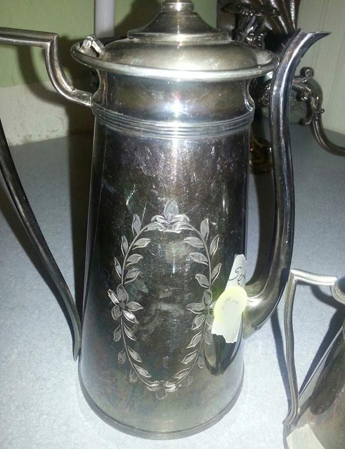 729 (Silverplate, Hollowware) Silverplate Coffee Pot by Forbes-1