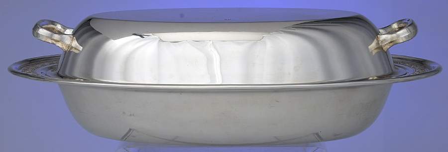 1600 (Silverplate, Hollowware) (2 Pc) 11" Oval Double Vegetable by F B Rogers-1
