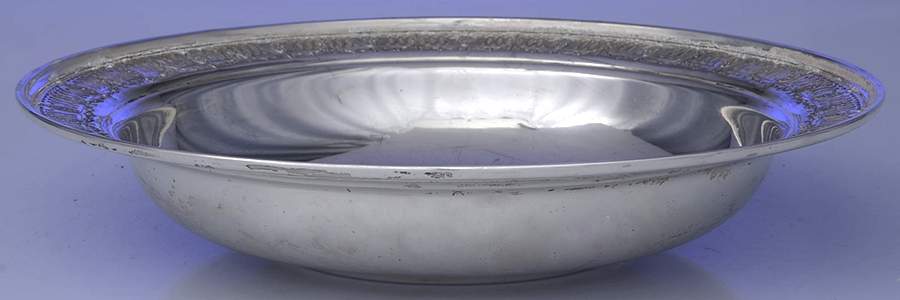 197-42 (Sterling, Hollowware) 10" Round Vegetable Bowl by Frank Whiting-1