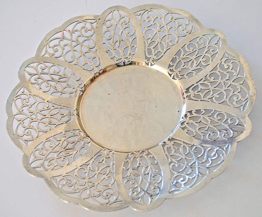 4221 (Silverplate, Hollowware) Pierced Footed Cake Plate by Forbes-1