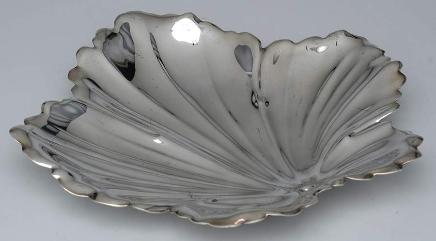K162 (Silverplate, Hollowware) 11" Leaf Dish by Fisher Silversmiths-1