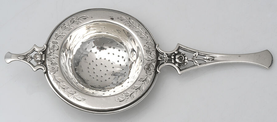 5574 (Sterling) Solid Individual Overcup Tea Strainer by Frank Whiting-1
