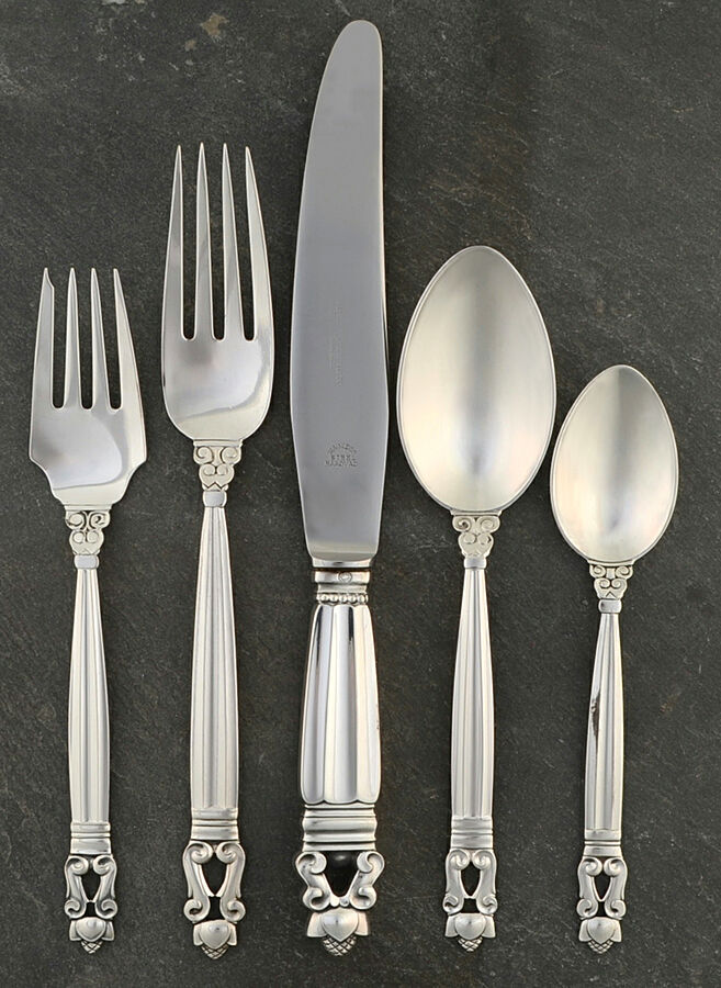Acorn (Sterling, 1915) 5 Piece Dinner Size Setting by Georg Jensen (Denmark)-1