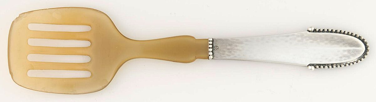 Beaded (Sterling, 1916) Herring Serving Fork with Horn Tines by Georg Jensen (Denmark)-1