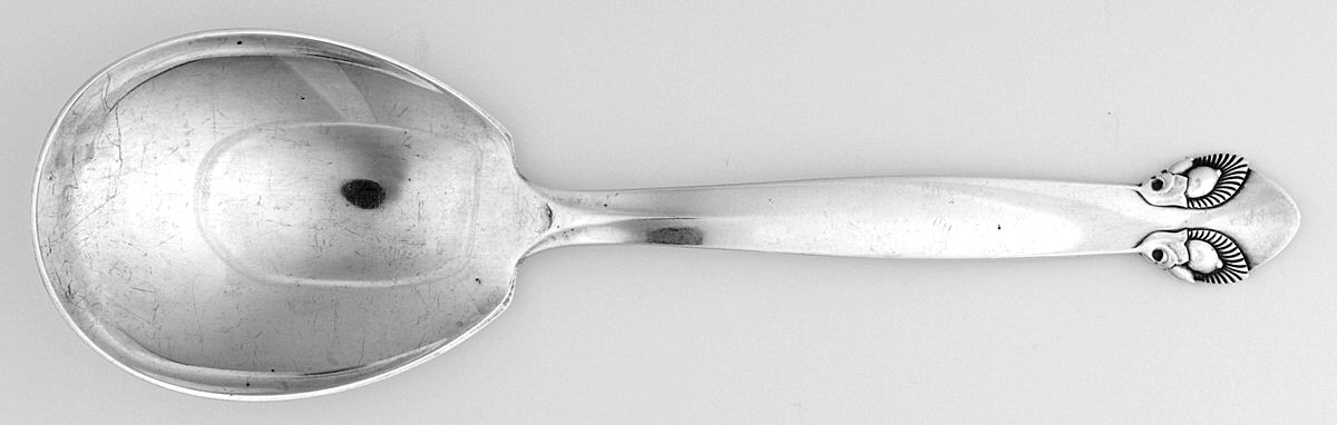 Bittersweet (Sterling, 1940) Medium Solid Serving Spoon by Georg Jensen (Denmark)-1