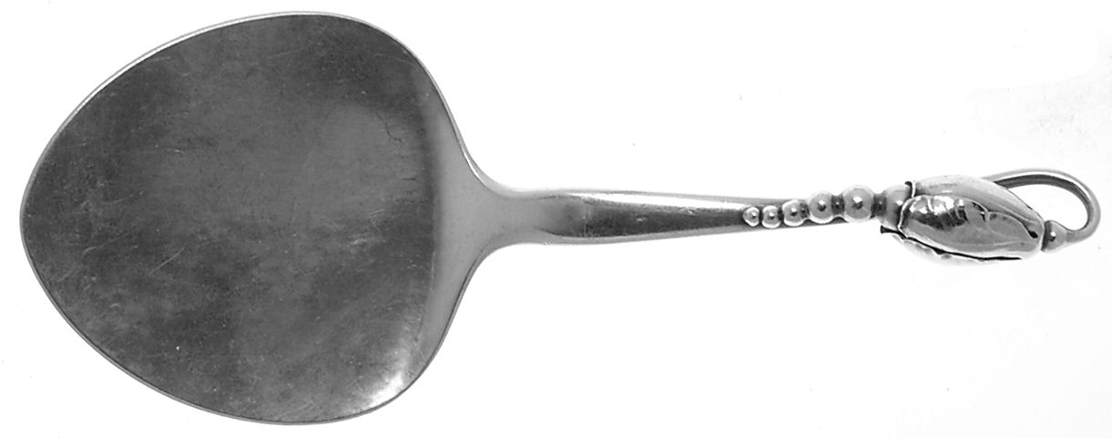 Blossom (Sterling, 1919) Small Solid Pastry Server by Georg Jensen (Denmark)-1