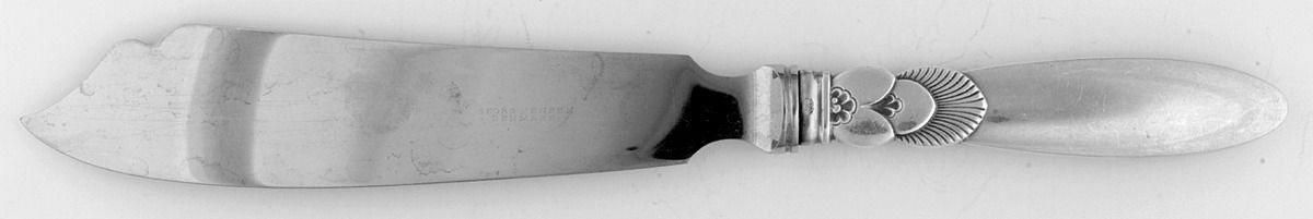 Cactus (Sterling, 1930) Cake Knife with Stainless Blade by Georg Jensen (Denmark)-1