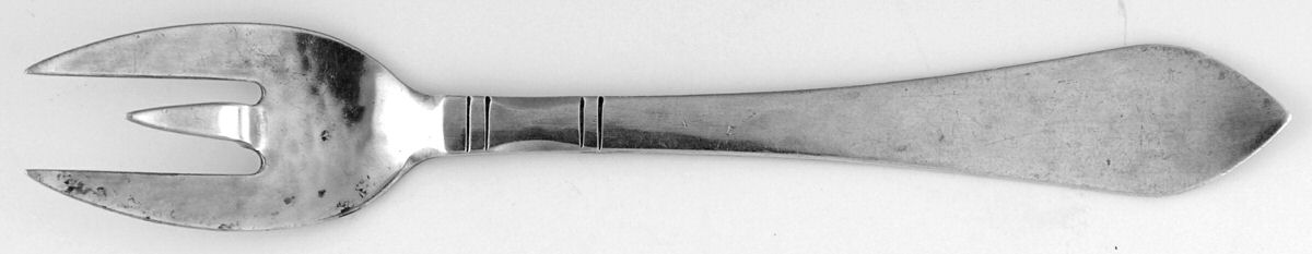 Continental (Sterling, 1908) Lemon Fork, 3 Tine by Georg Jensen (Denmark)-1