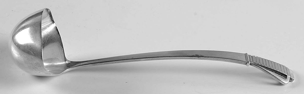 Parallel (Sterling, 1931) Solid Gravy Ladle by Georg Jensen (Denmark)-1