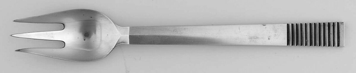 Parallel (Sterling, 1931) Individual Solid Fish Fork by Georg Jensen (Denmark)-1