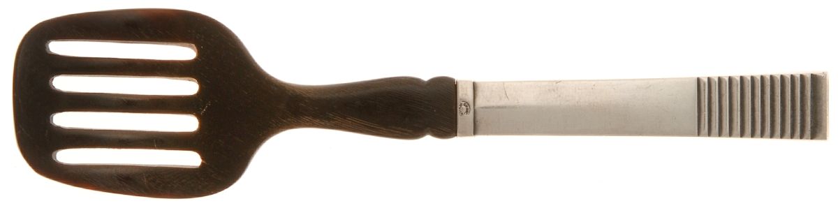 Parallel (Sterling, 1931) Herring Serving Fork with Horn Tines by Georg Jensen (Denmark)-1