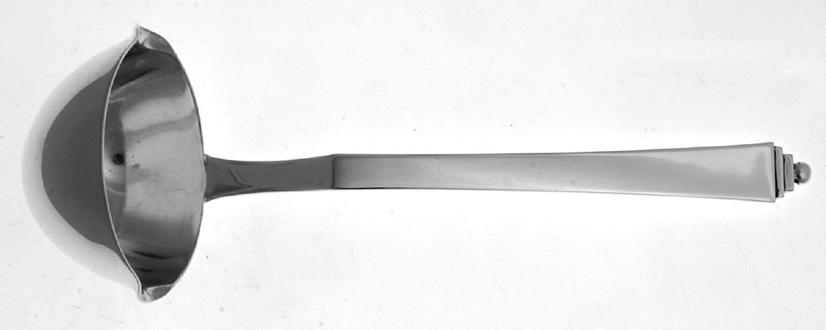 Pyramid (Sterling, 1927) 2 Spout Gravy Ladle-Solid Piece by Georg Jensen (Denmark)-1